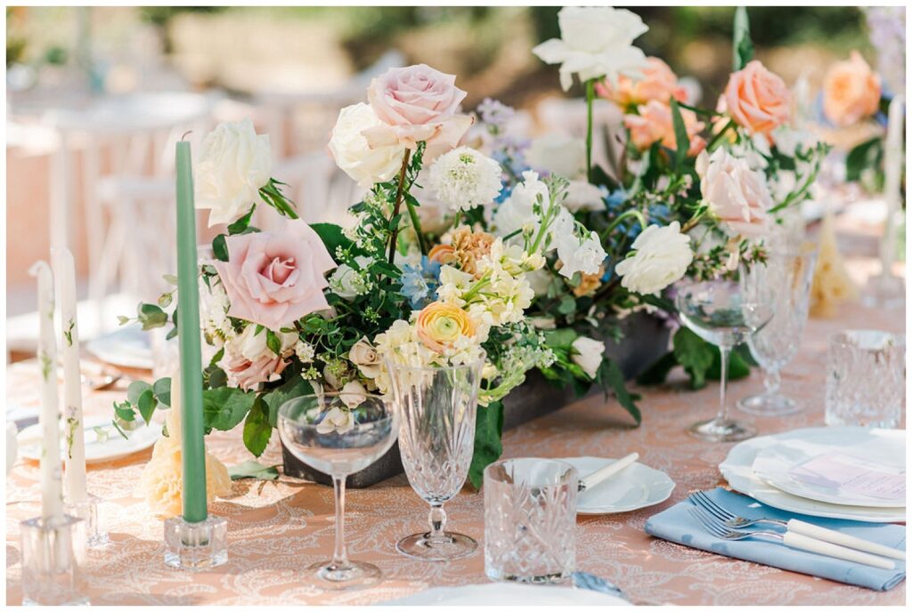 table floral centerpiece with clear glass at Lowndes Grove in Charleston