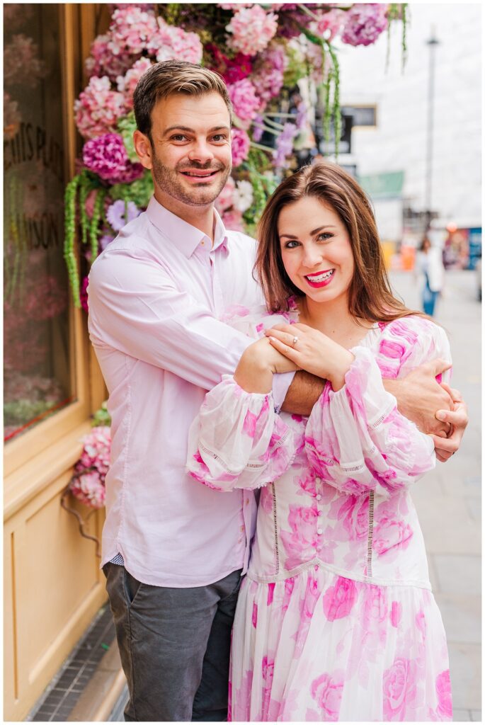 engaged couple wearing posing and posing for portraits in London