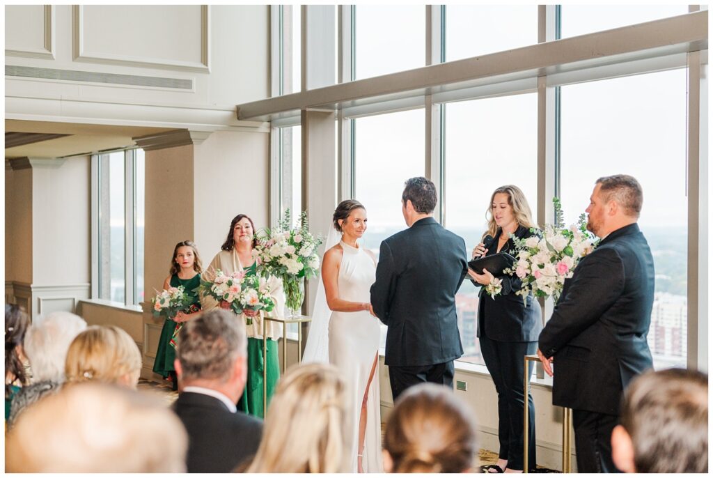wedding couple exchanging vows at the City Club Raleigh downtown